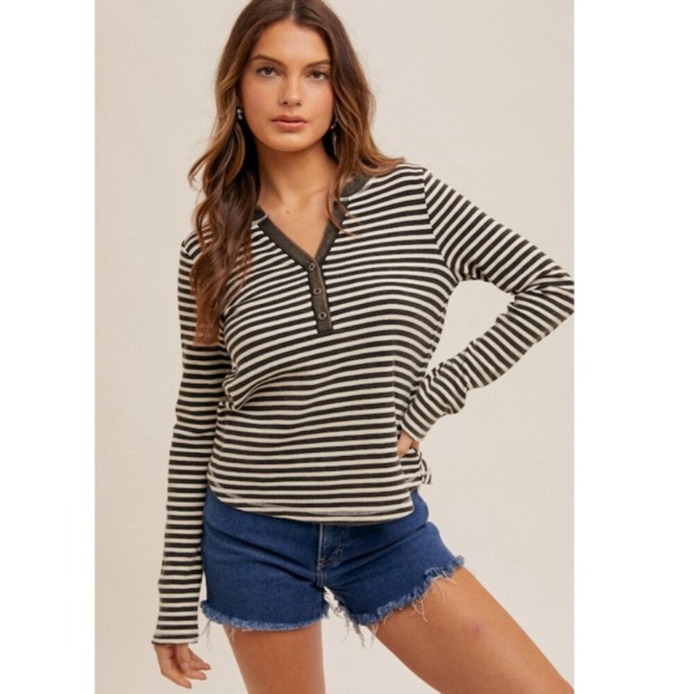 Bohme Hem & Thread Brand Gray Distressed Striped Henley Shirt Top - Size Small